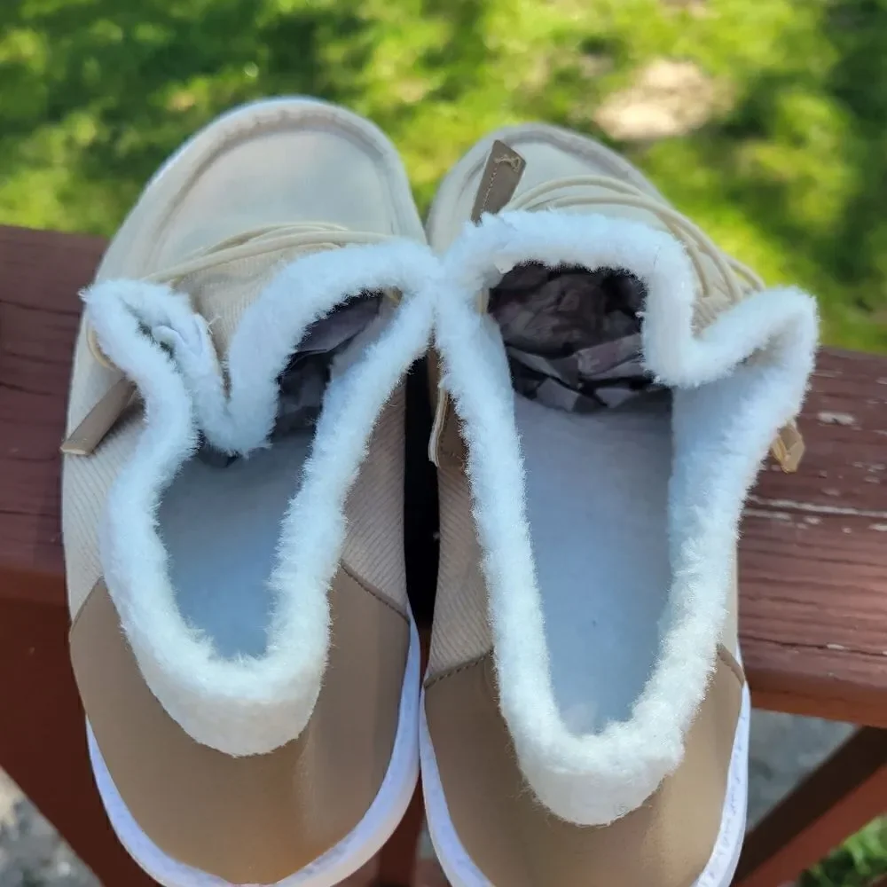 Cozy Fleece-Lined Casual Slip-On Shoes | Women’s Size 40 / 9  | New